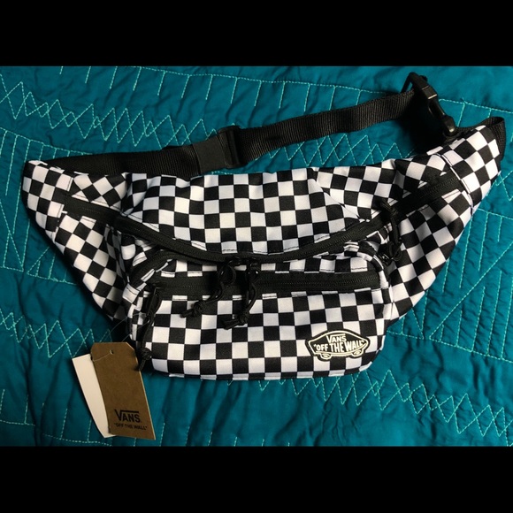 Vans Handbags - Brand New Fanny pack